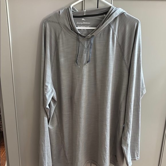 Tommy Bahama Other - Tommy Bahama Gray islandactive XL hoodie